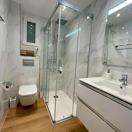 Appartement Sicht Auf Ifach, Hafen Und Calp