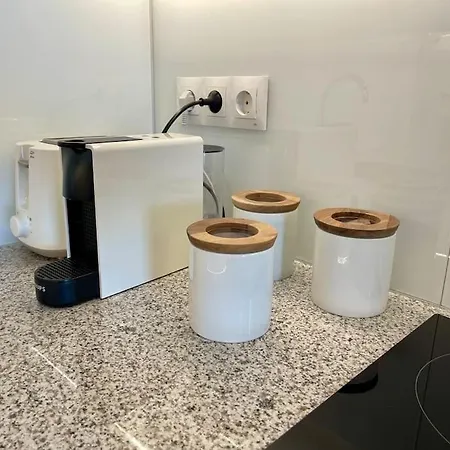 Sicht Auf Ifach, Hafen Und Lägenhet Calpe