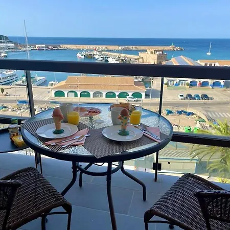 Sicht Auf Ifach, Hafen Und Apartamento Calpe