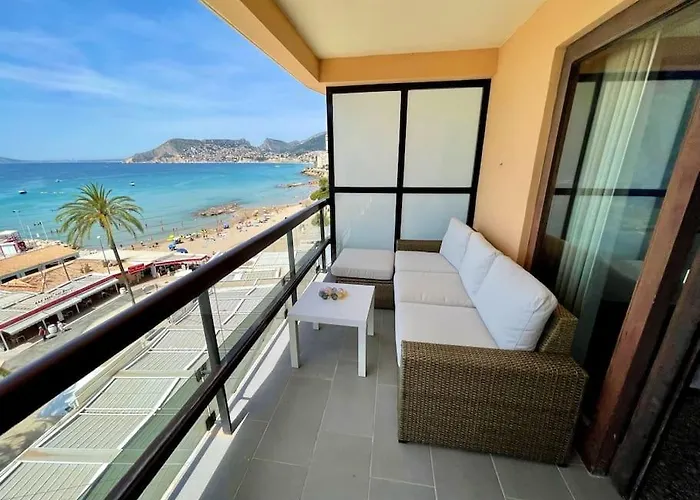 Sicht Auf Ifach, Hafen Und Apartment *